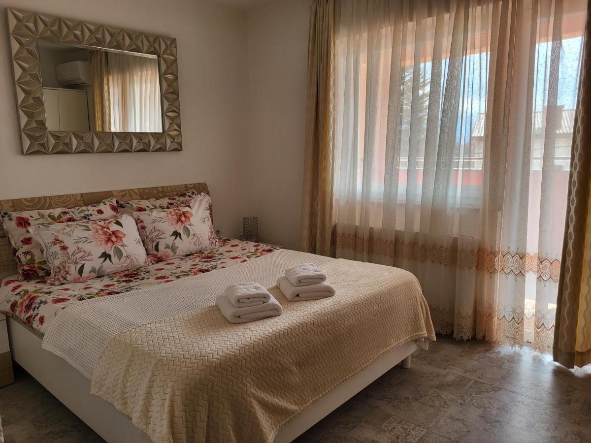 קורניצה Rooms Sapina מראה חיצוני תמונה