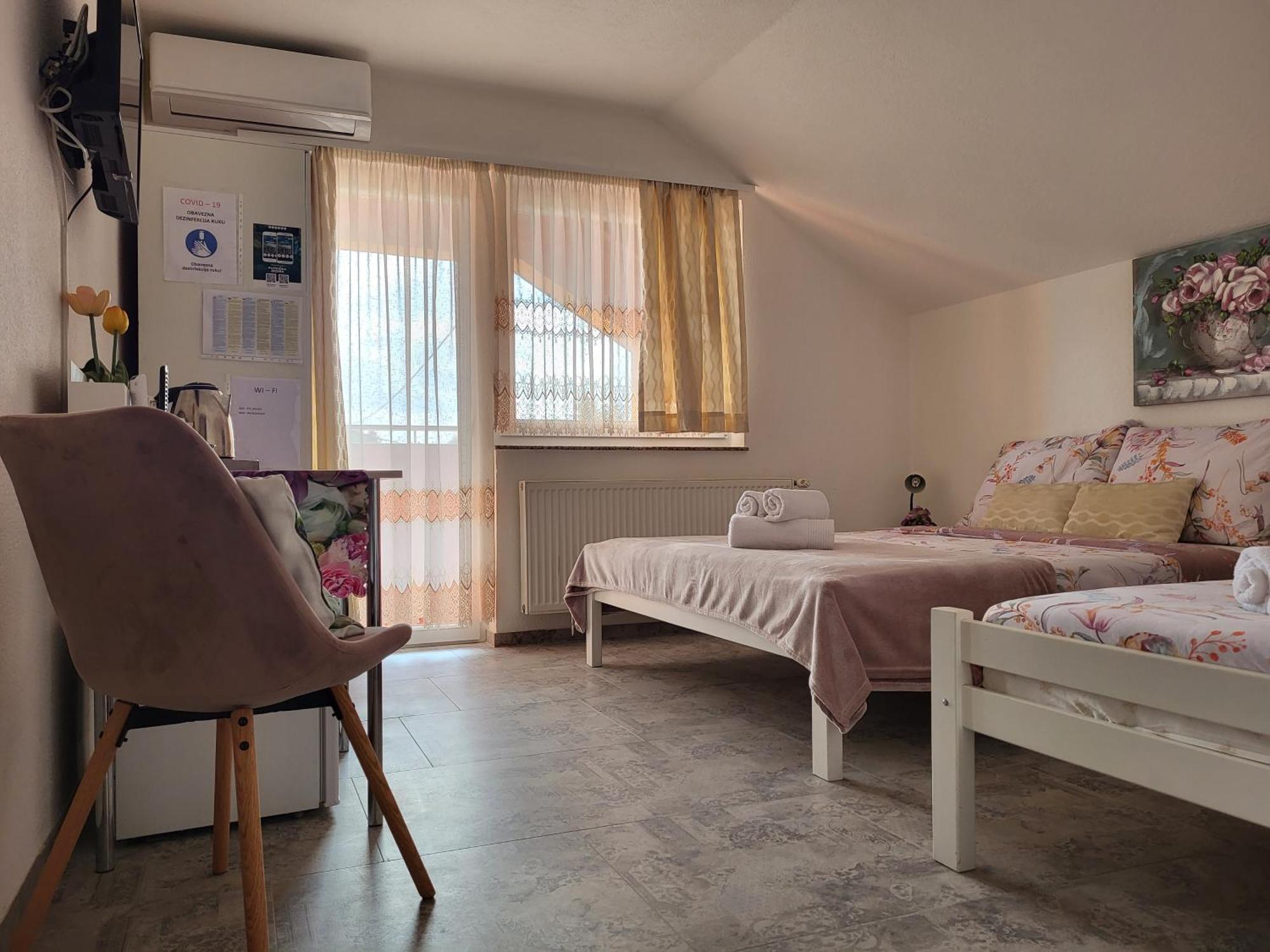 קורניצה Rooms Sapina מראה חיצוני תמונה