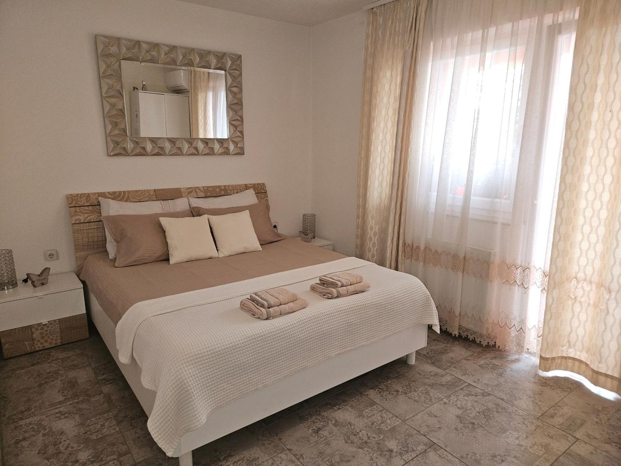 קורניצה Rooms Sapina מראה חיצוני תמונה
